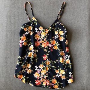 Peyton Jensen floral tank size small NWT